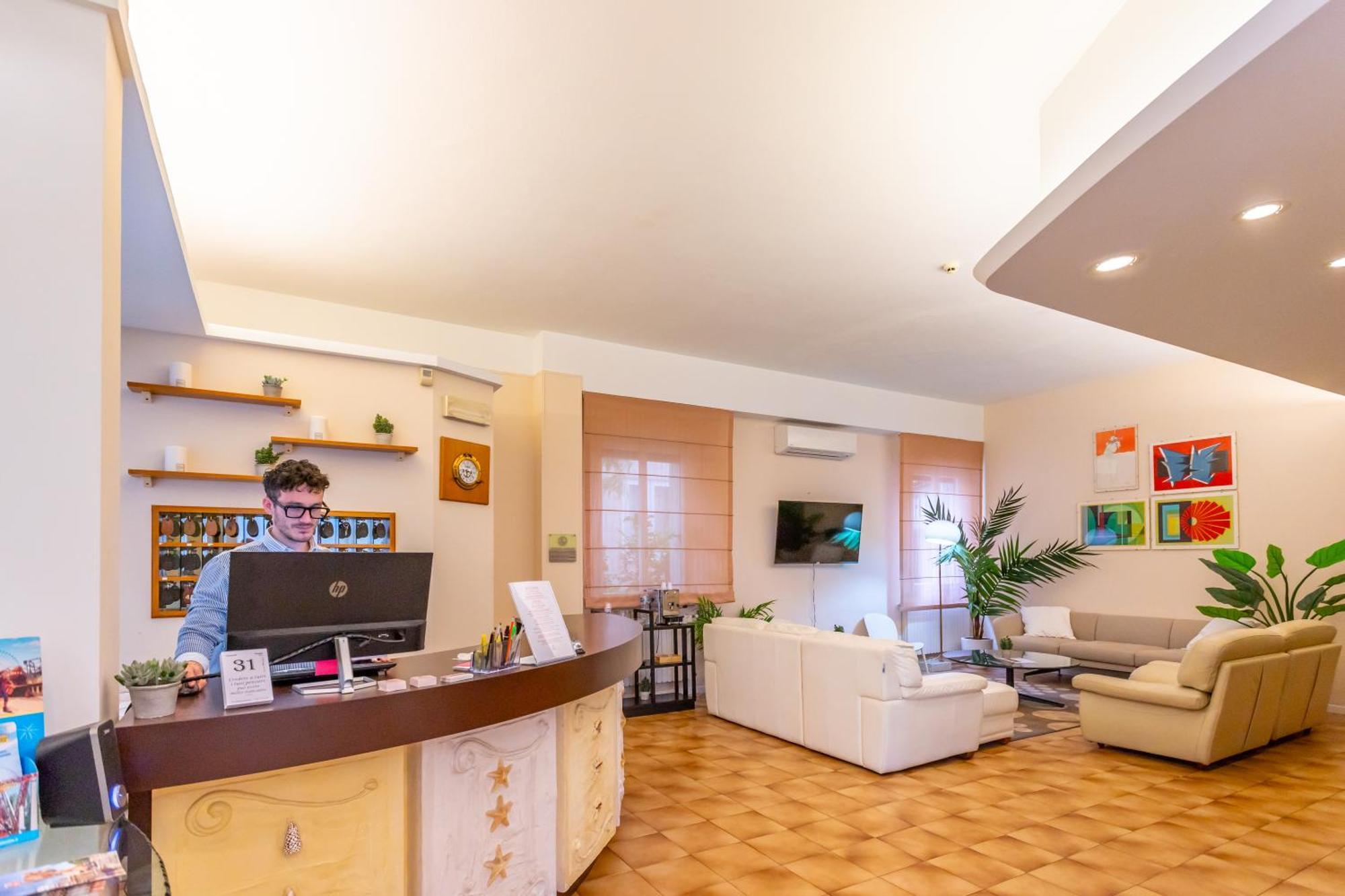 Hotel Selene - Vista Mare Riccione Exteriör bild