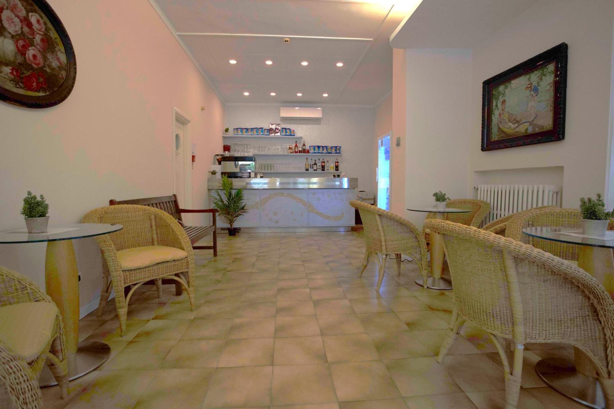 Hotel Selene - Vista Mare Riccione Exteriör bild