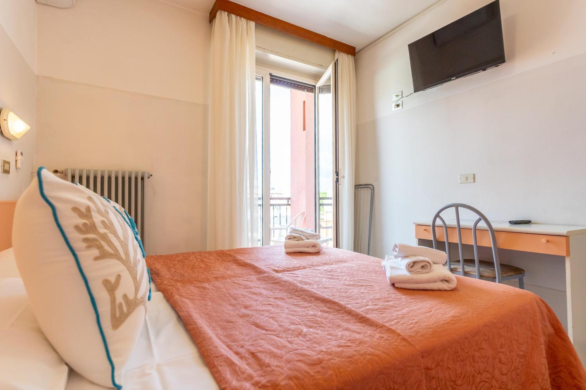 Hotel Selene - Vista Mare Riccione Rum bild