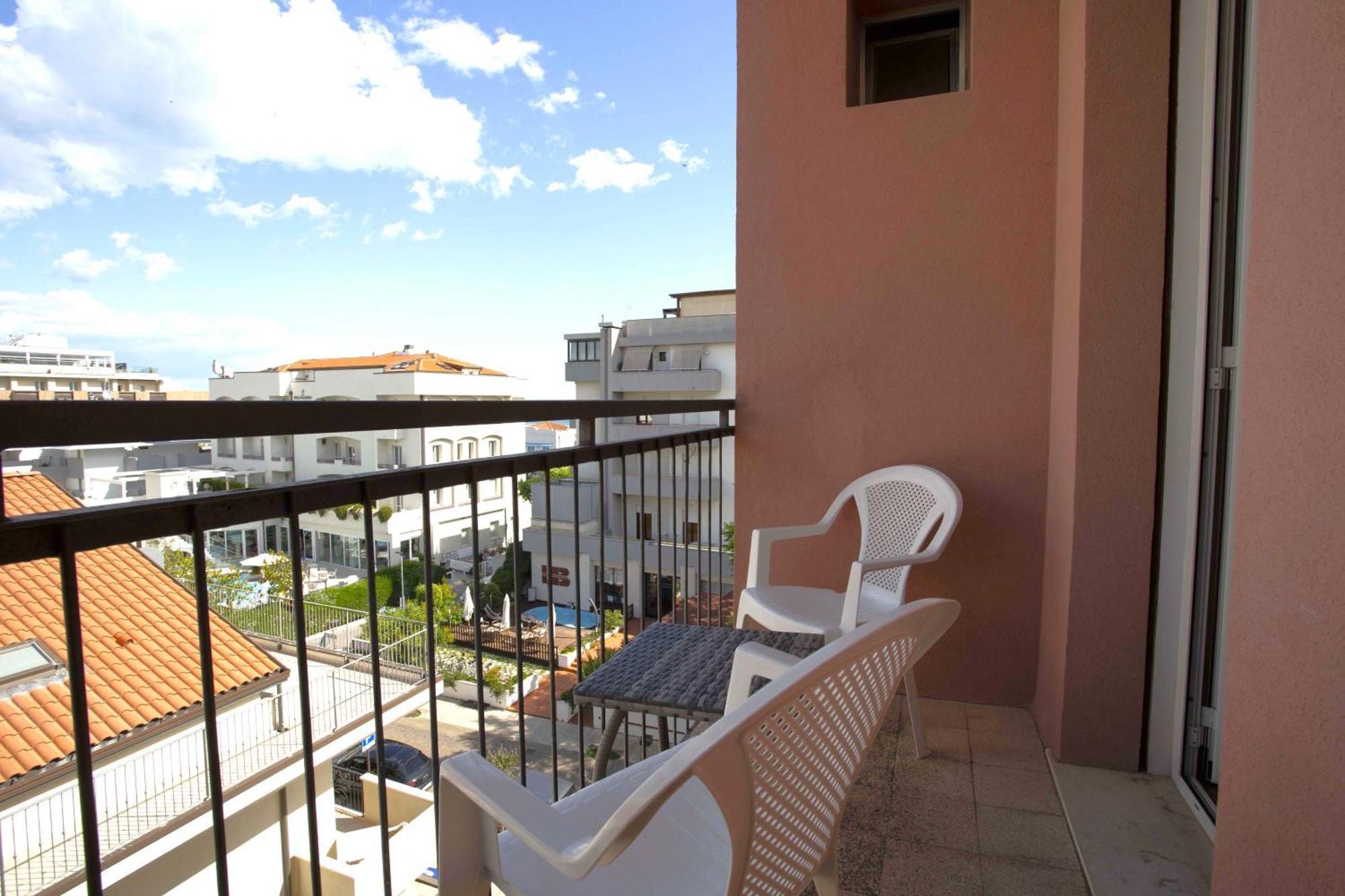 Hotel Selene - Vista Mare Riccione Rum bild