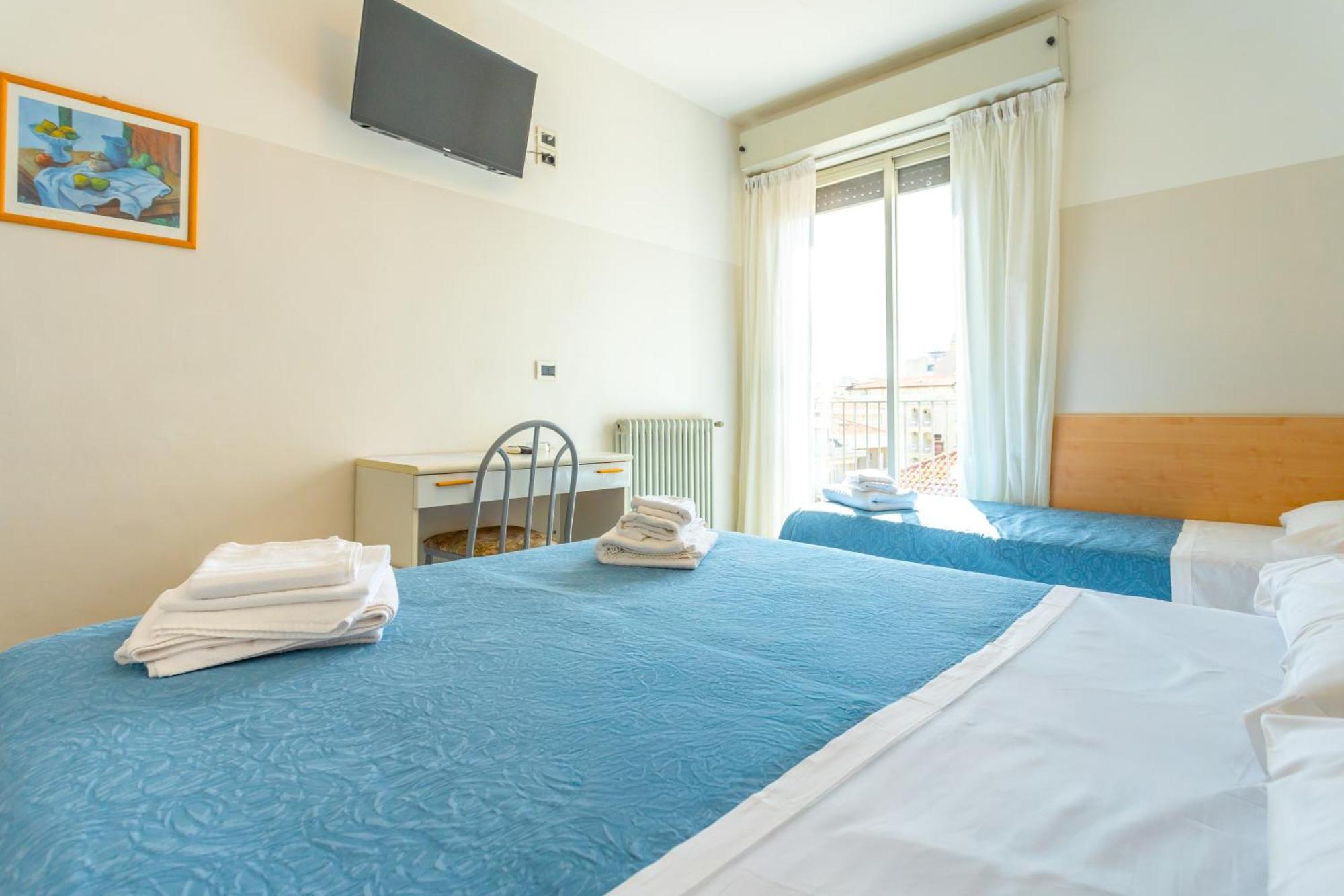 Hotel Selene - Vista Mare Riccione Rum bild